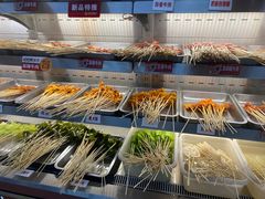 -李记称盘牛杂串串(广厦店)