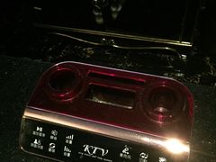 -音皇乐友汇量贩式KTV