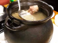 -老火大骨头汤馆