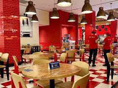 -城市大道红炉披萨烘焙坊