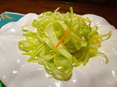 马家沟拌芹菜-七菜馆·东北菜·蒸饺(文体路店)