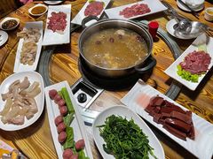 鲜驴肉-原汁原味驴庄(长岭村店)
