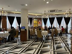 -老人和饭店(淮海中路店)