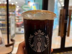冰美式-星巴克臻选(华堂·新辰汇店)