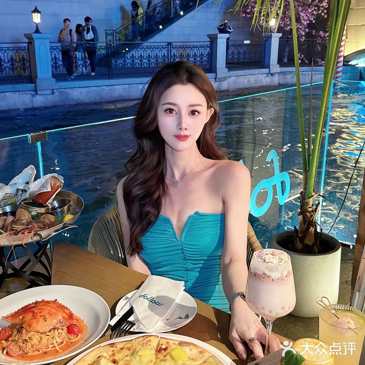 不在欧洲 在大连！水城上的西餐厅好浪漫🥀