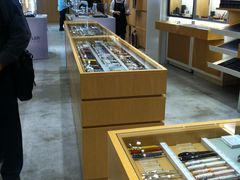 -伊东屋(本店)