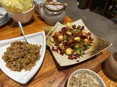 -滇香肴·云南菜蒸汽石锅鱼(云南北路店)