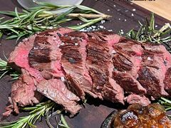 -LESCEDARS Brasserie Bistro香柏树