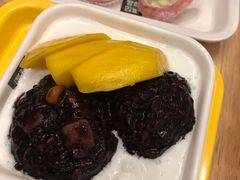 芒果白雪黑糯米-满记甜品(荟聚购物中心店)