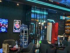 -屋有岛沉浸游戏旗舰店(中山公园店)