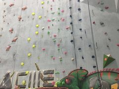 环境-尽峰攀岩 Acme Climbing
