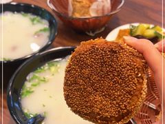-万红路羊汤烧饼店(将台路店)