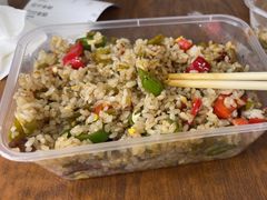 -老头爱马仕酸豇豆炒饭(丰富路店)
