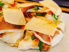 -卡佩罗意大利餐厅及酒吧Al Cappello Trattoria