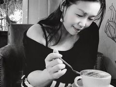 -花房咖啡 FLOWER YIN COFFEE