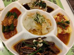 小吃五拼-令氏家外家周礼食府(桥南店)