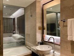 -上海龙之梦万丽酒店