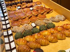 -LANLIZI BAKERY(COSMO店)