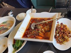 -国人川菜(李家村建东街店)