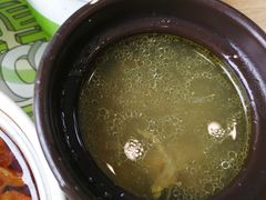 -老乡鸡(滨湖假日店)
