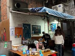 -梁阿婆廿年老牌扣肉糯米饭