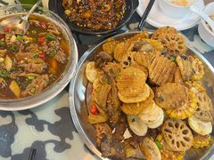 -何哥鲜鱼餐厅(龙湖花园店)