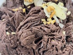 巧克力雪奶-美肴冰品·汉堡·牛腩饭(总店)