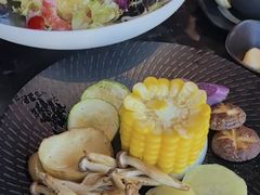 -雾山韩式烤肉·海南糟粕&椰子鸡火锅·海景餐厅(三亚绿发山海天JW万豪酒店)