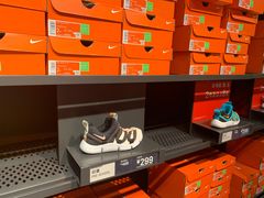-NIKE上海青浦优选体验店