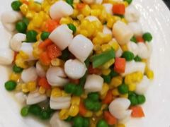 -阿姨来了月嫂服务中心(徐汇店)