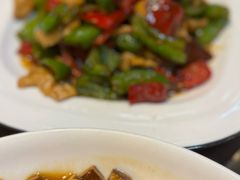 -缘来聚·徽菜名店(黄山宏村店)