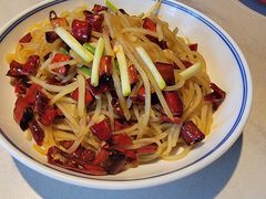 -湘西小馆(滨河路店)