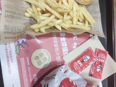 -肯德基(洛川店)
