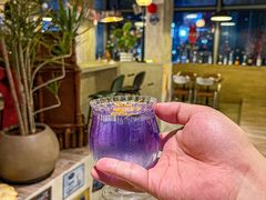 -mordew加州日记西餐&小酒馆(新天地店)