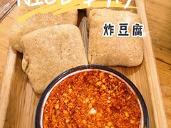 -猫爷的腔调·黔小馆(交大医学住宅区店)