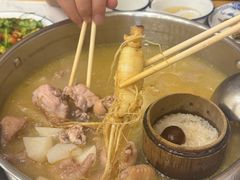 -朴小妹人参鸡汤火锅(长白山万达店)