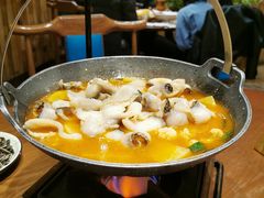 -老滇山寨•云南特色菜•地方菜•民族风情歌舞表演(金碧店)