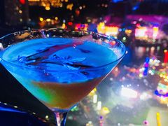-大连君悦酒店 · VIVA(星海广场店)