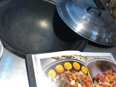 -屯老二农家铁锅炖·行业领军者(梅江店)
