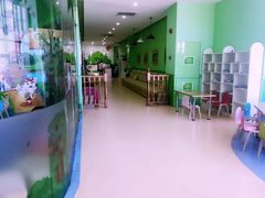 等候区-小问号·科学启蒙·逻辑思维·阅读素养·口才演讲(杨浦合生汇中心)