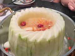 -得意咚瓜·顺德鱼生·冬瓜火锅(深圳首店)