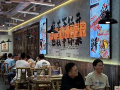 -来龍儿鲜切牛肉自助老火锅