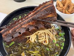 -小龙大肉面馆