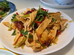 -日丰园海肠水饺·老字号大连海鲜(银泰城店)