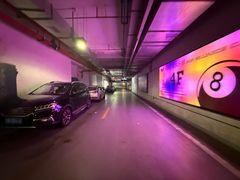 -上海绿地缤纷广场-停车场