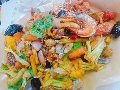 -老东镇啤酒屋海鲜加工·蒸汽海鲜·海鲜烧烤(台东店)