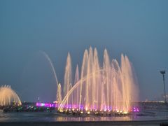 -东港音乐喷泉广场