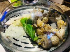 皮皮虾-日进一片海.生腌海鲜火锅.宵夜烧烤(三里屯总店)