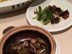 -八府香鸭·啫啫煲(华山路店)