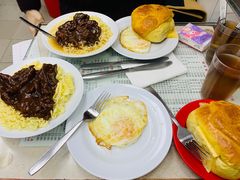 沙爹牛肉公仔面-金凤茶餐厅(湾仔店)